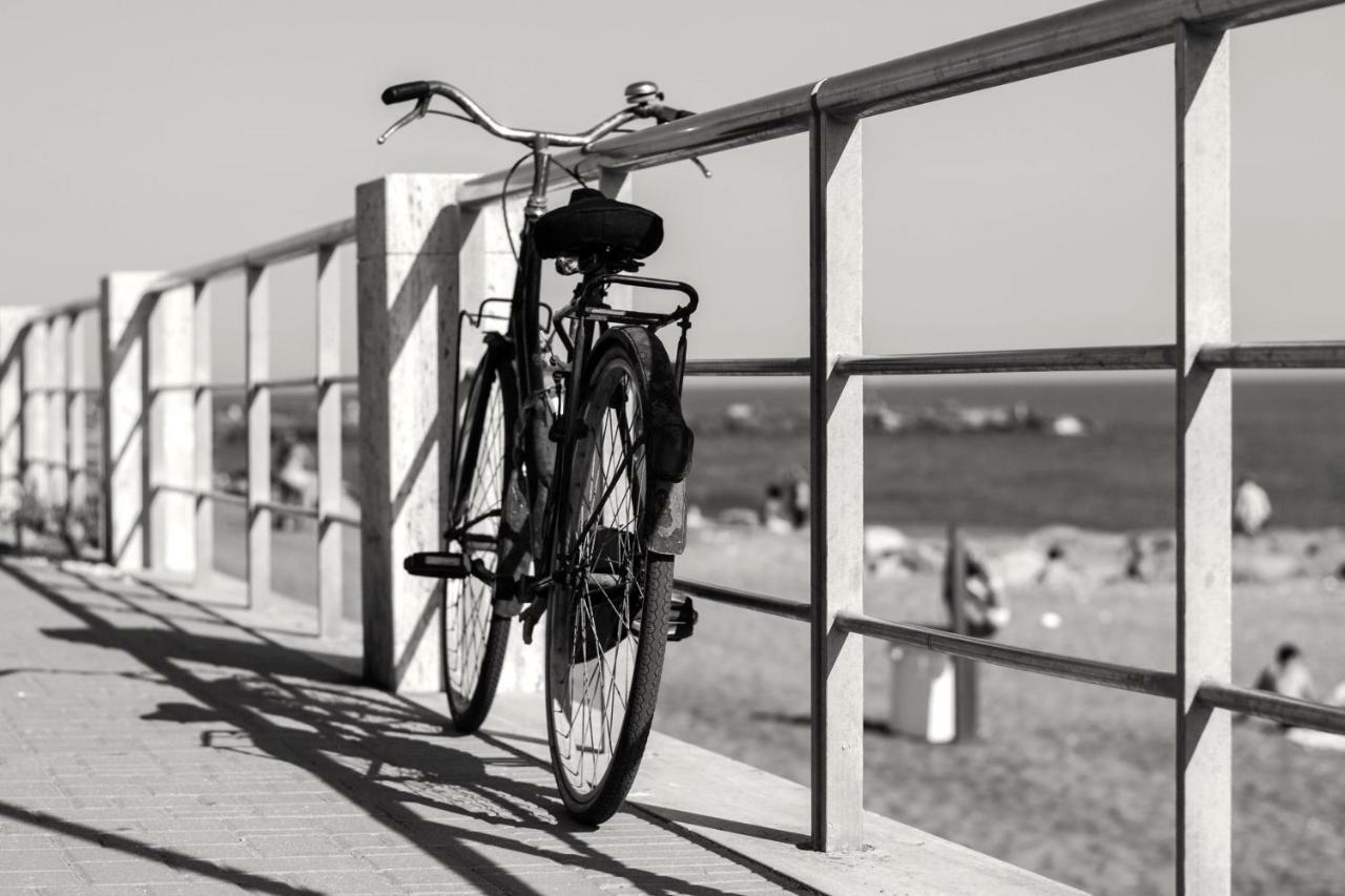 Open Space On The Sea Of Rome !:) Lido di Ostia Exterior foto